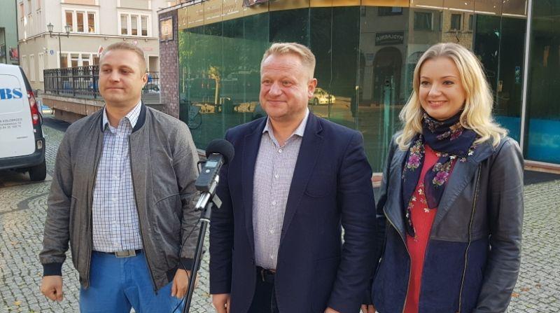 Młodzieżowa dyskoteka w mieście, czyli kolejne propozycje wyborcze Jacka Woźniaka (video)