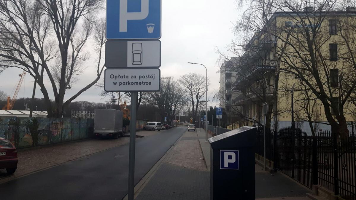 Na Portowej ponownie zapłacimy za parkowanie
