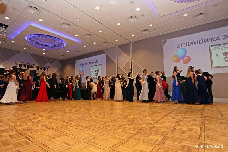 Studniówki 2019: Zespół Szkół im. Henryka Sienkiewicza (Foto, Video)