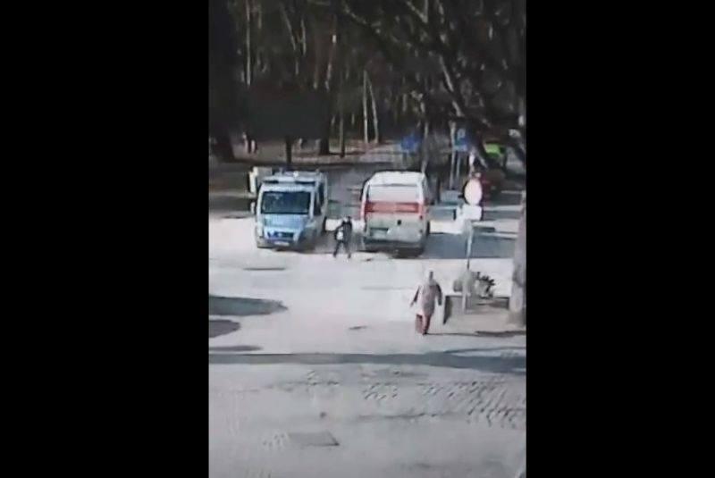 Policjanci szukają chłopca, który uratował mężczyznę. „Chcemy go wyróżnić