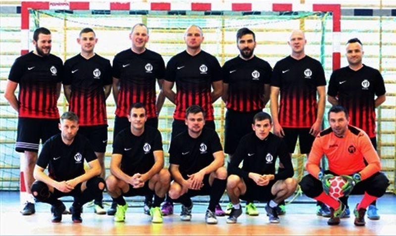 Zespół Mebli Milan wygrywa NLF 