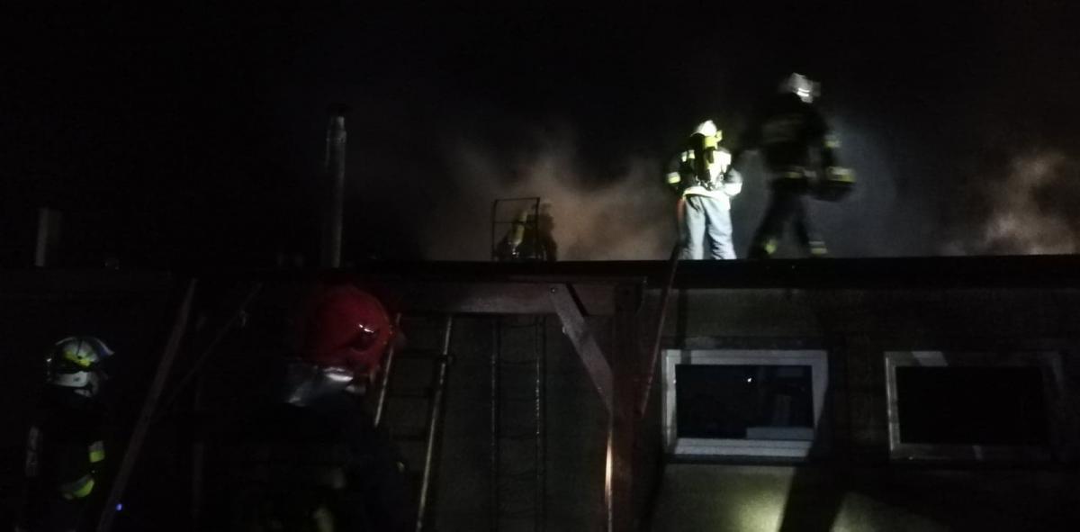 Pożar domków kempingowych (Foto, Video)