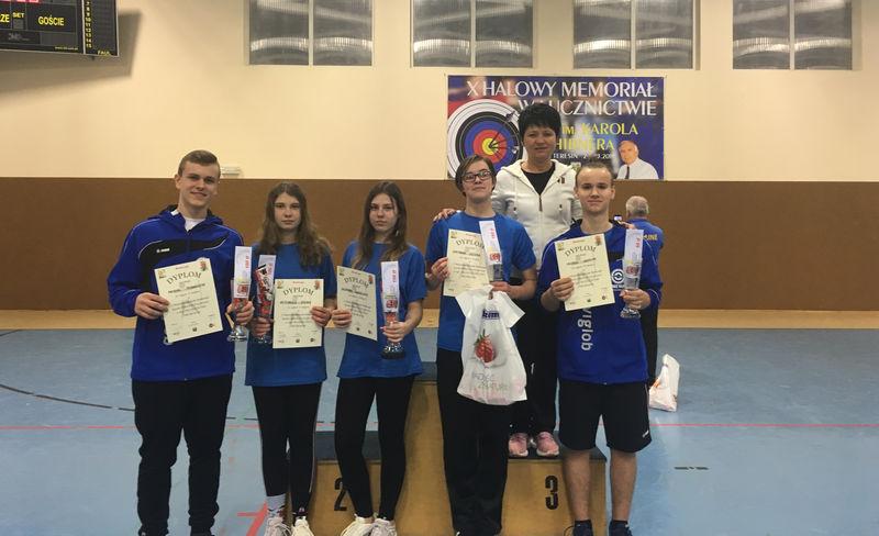 Łucznicy nie wracają bez medali