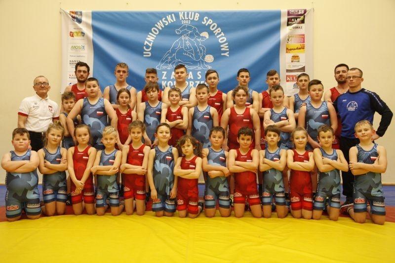 UKS Zapasy Kołobrzeg: Sport, zabawa i rodzinne treningi