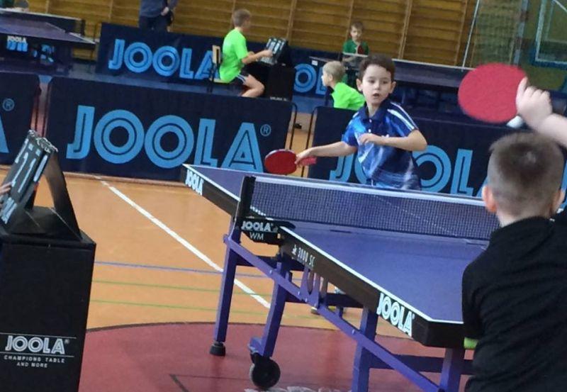 Udany start młodego pingpongisty