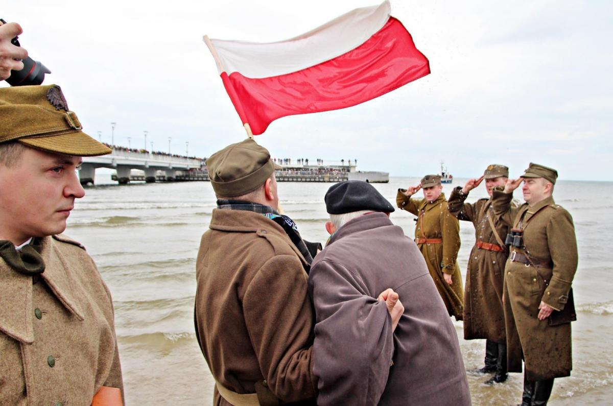 Kolejna relacja z niedzielnej inscenizacji walk o Kołobrzeg (foto,video)