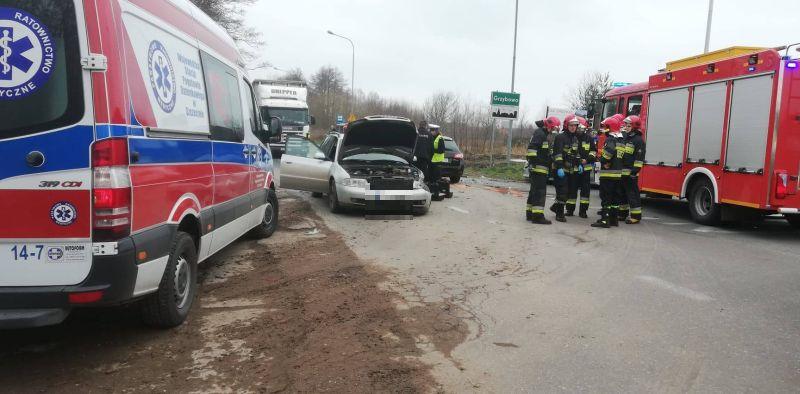 Zderzenie trzech samochodów