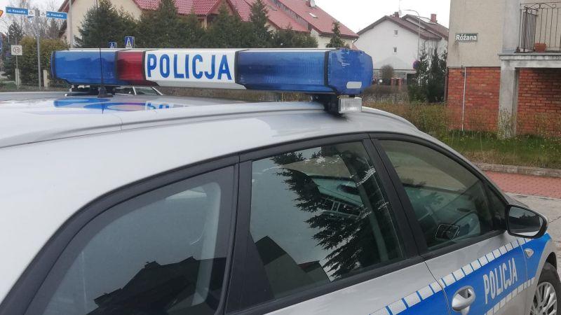 Ktoś uszkodził ponad 20 samochodów