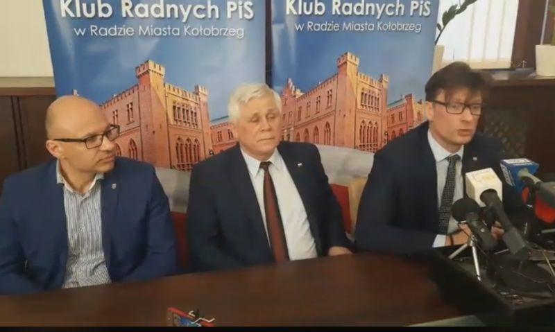 Radni PiS: reorganizacja urzędu jest kosmetyczna. „Służy do pozbycia się niewygodnych urzędników