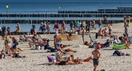 Początek jesieni na kołobrzeskiej plaży | zdjęca