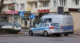 Potrącenie w centrum. Nie zauważył kobiety na pasach