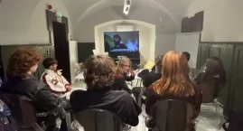 Filmowy reportaż w Adebarze. Dziś o mrocznych kulisach przemysłu mody