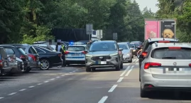 Tłumy ruszyły nad morze. Nie obyło się bez kolizji i&hellip;