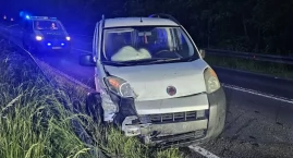 Samochód uderzył w bariery. Na miejscu nie było kierowcy