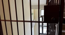 Chciał wypłacić pieniądze oszukanej seniorki. 21-lat&hellip;