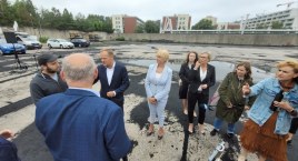 Tusk: „Cena ropy mogłaby wynosić 5.19, jednak nie u pana Obajtka” (video)