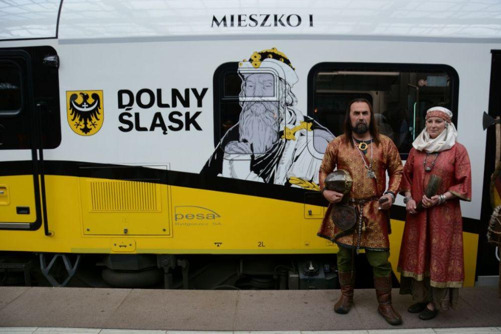 Koleje Dolnośląskie - z przeszłości w przyszłość