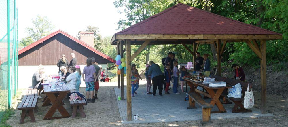 Pierwszy raz pod wiatą