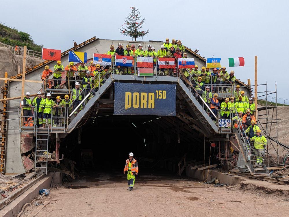 Zakończono betonowanie obudowy ostatecznej tunelu TS-26 w ciągu S3