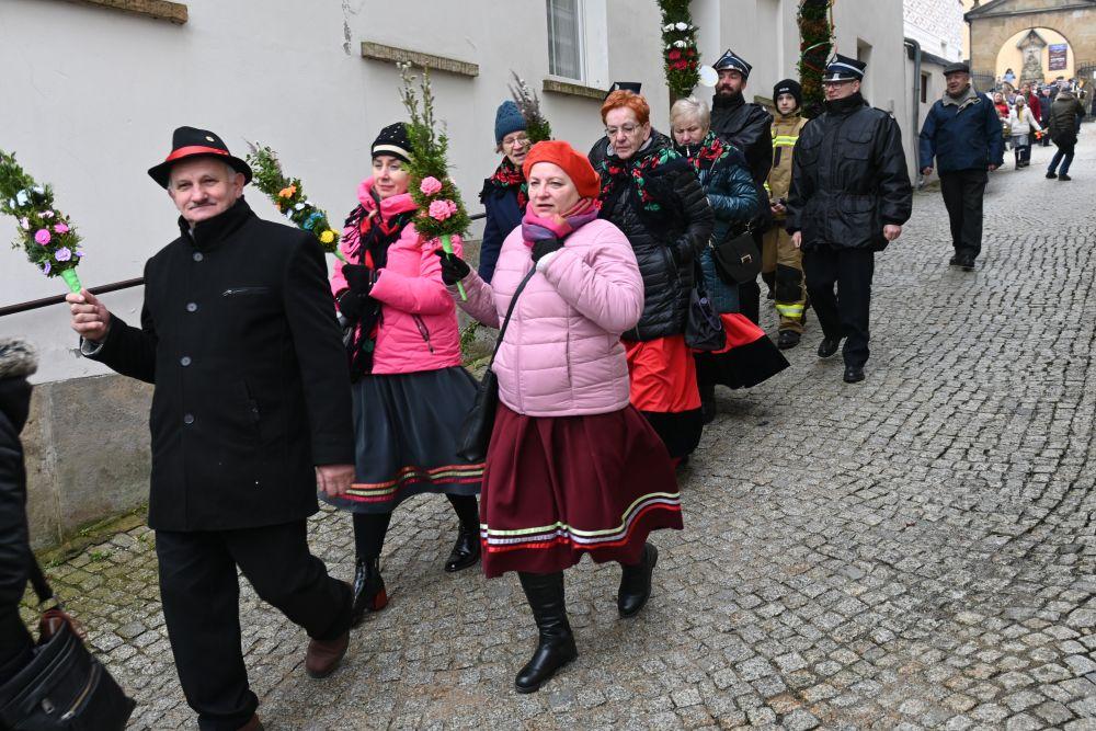 Niedziela Palmowa w Chełmsku - galeria zdjęć, wideo