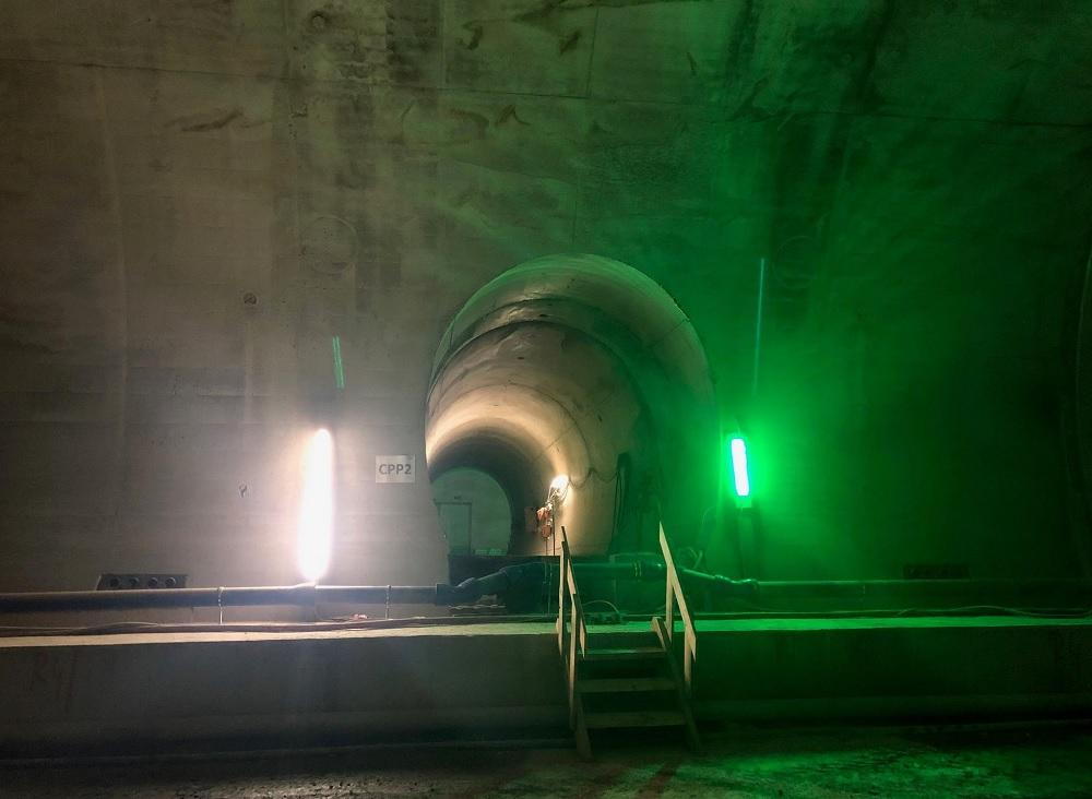 Wodociąg w tunelu