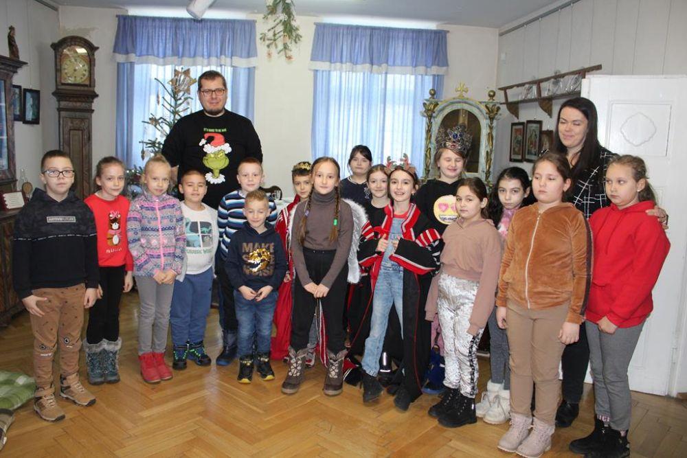 O św. Mikołaju i tradycjach Świąt Bożego Narodzenia