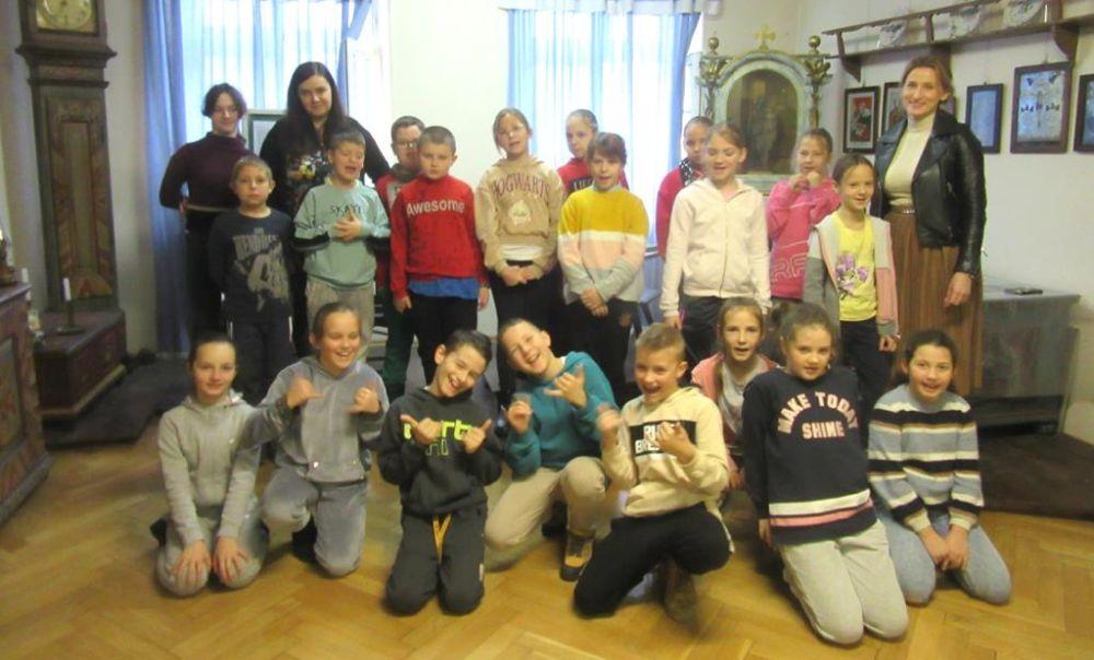 Wróżby andrzejkowe w Muzeum Tkactwa