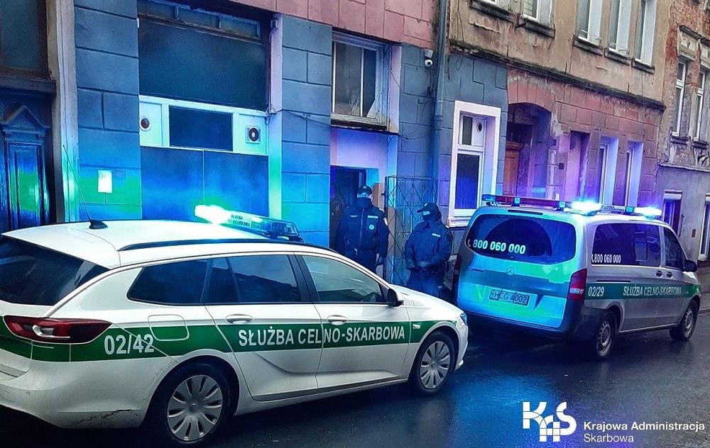 KAS zabezpieczyła kolejne 53 nielegalne automaty do gier hazardowych