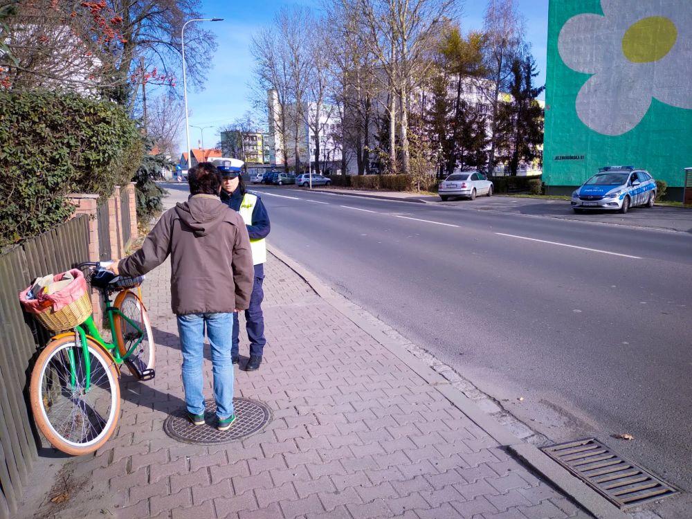 Piesi i rowerzyści