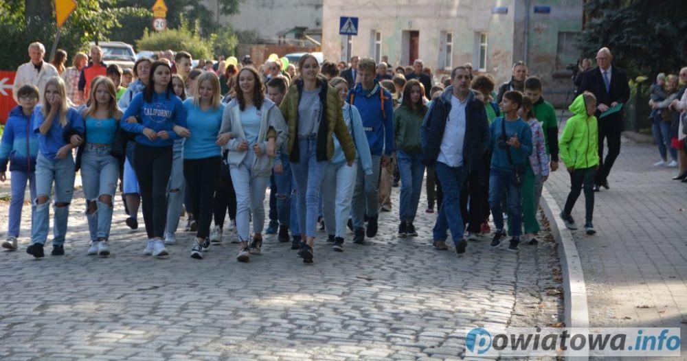 Oficjalne rozpoczęcie