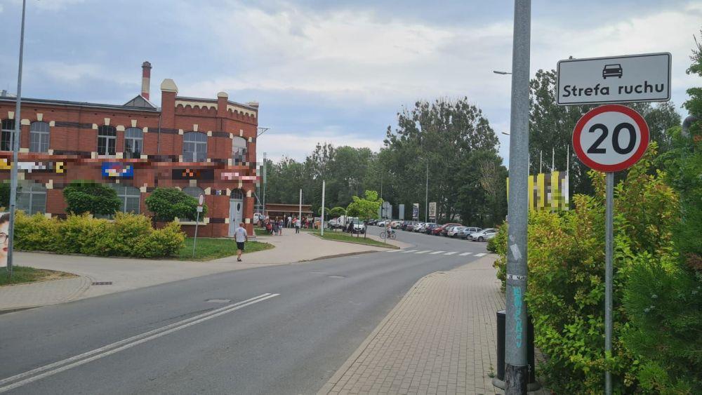 Strefa ruchu? Jak się zachować? 