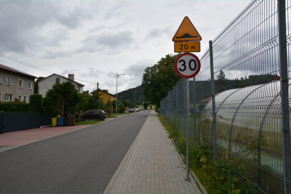 Brakuje progów - Twoja powiatowa