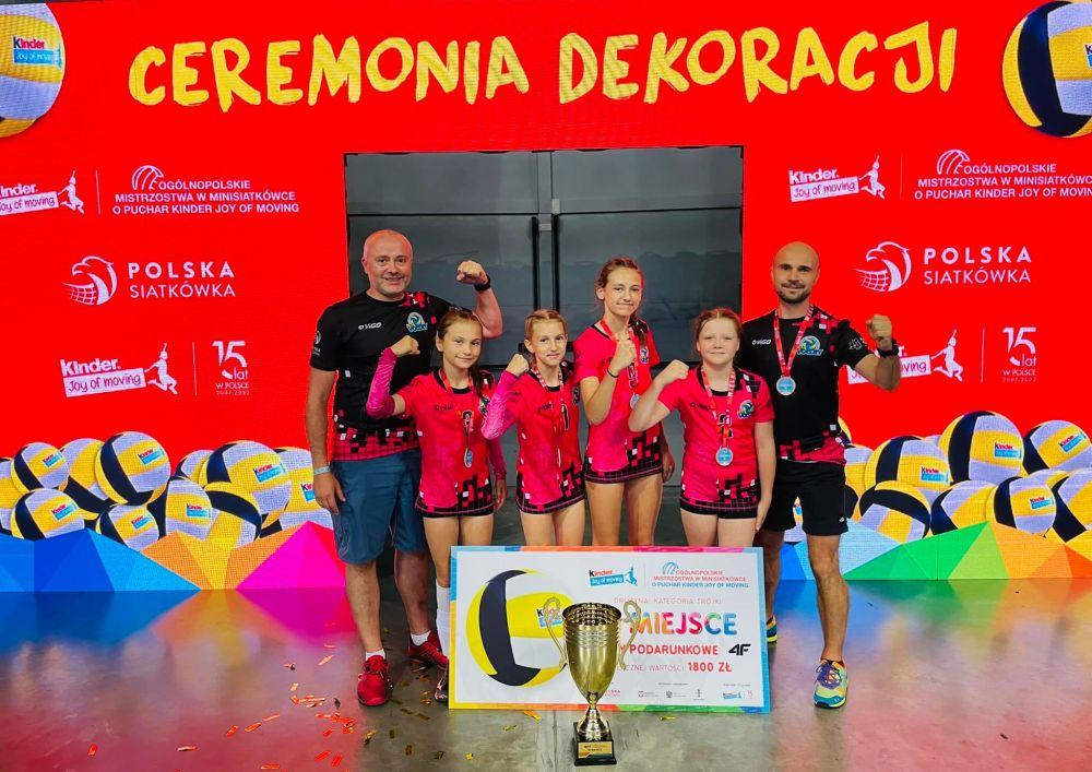 Medal dla trójki