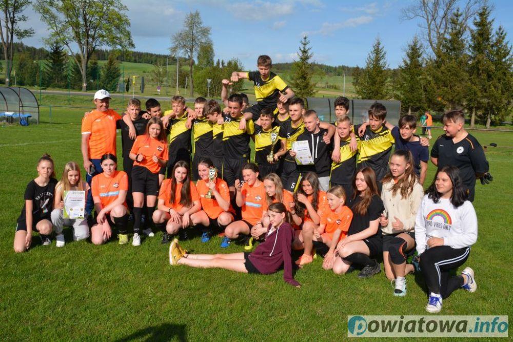 Podwójny sukces MKS-u - galeria zdjęć
