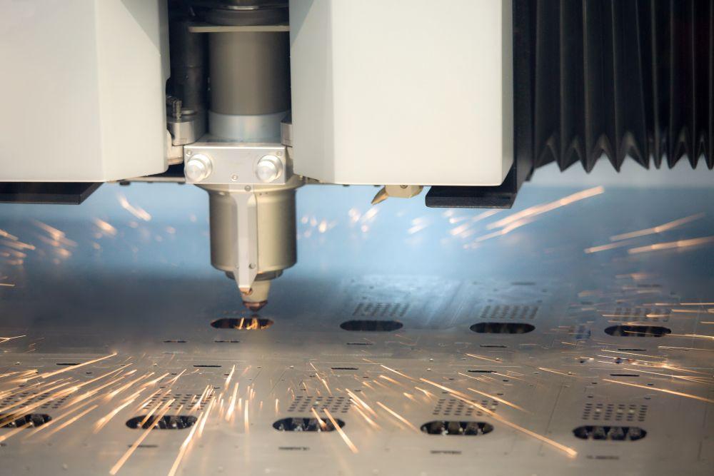 Cięcie laserem 3D i 2D – czym się różni?