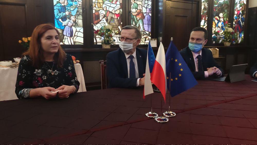Współpraca z Czechami