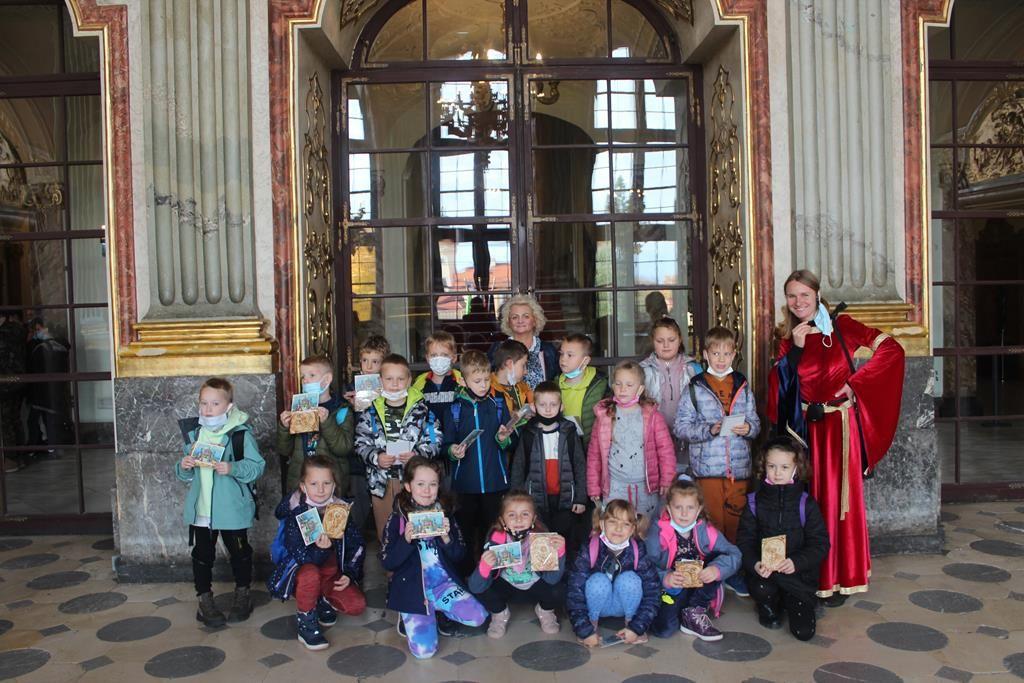 Baśniowe poznawanie historii i barokowych salonów Zamku Książ   