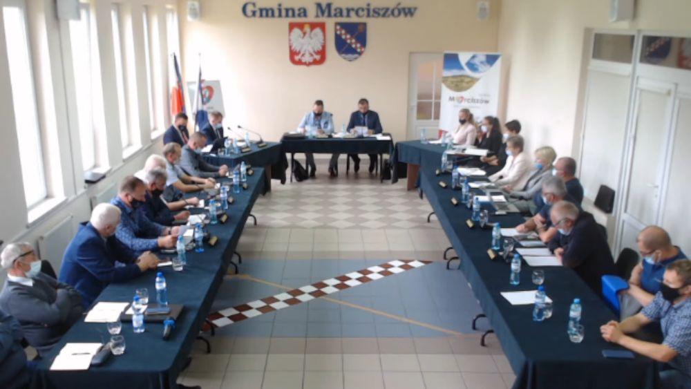 Oświetlenie, sport, oczyszczalnia