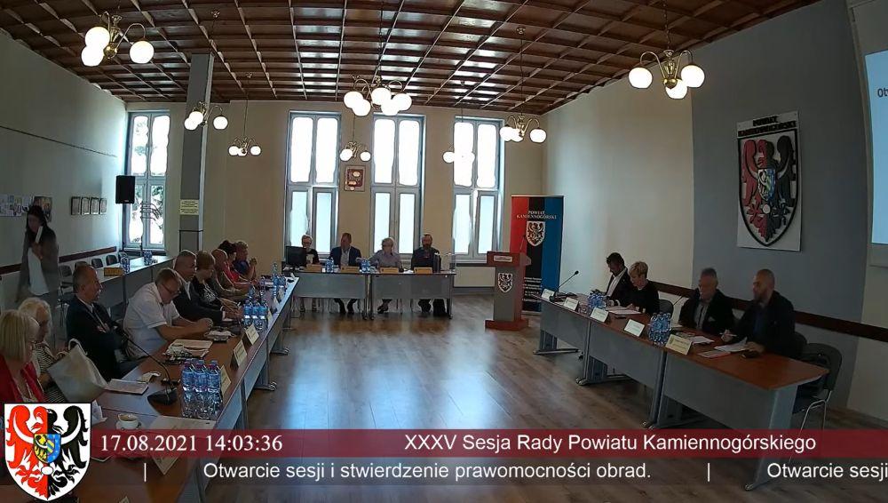 Odwołają starostę?