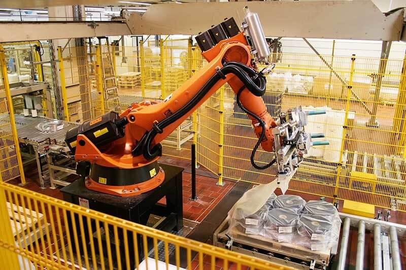 Paletyzacja jednym z najważniejszych działań robotyzacji procesów produkcyjnych
