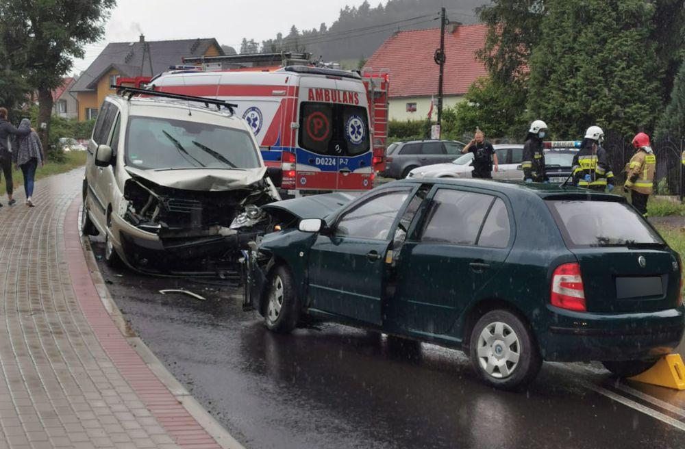 Zderzenie samochodów