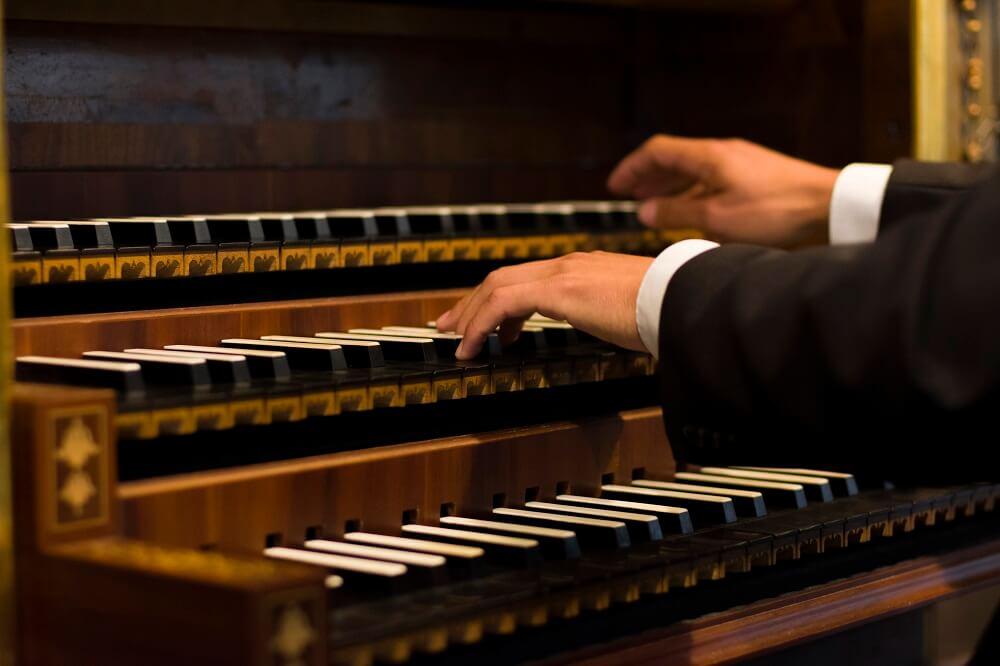 Letnie Koncerty Organowe