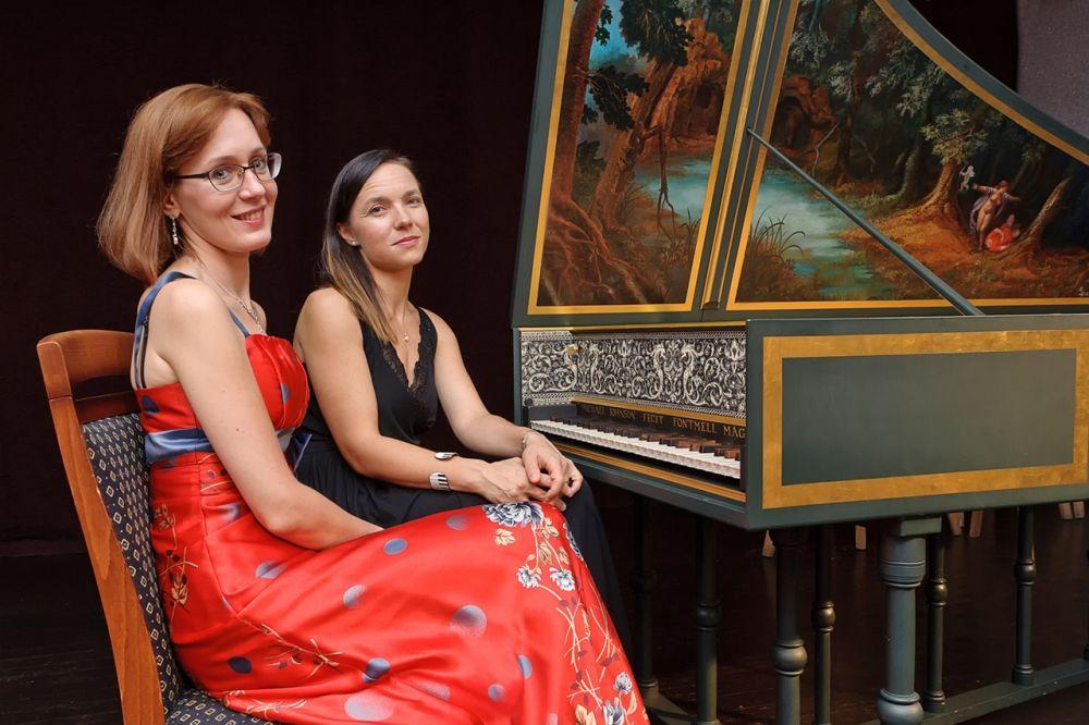 Koncert na żywo w Letnim Pawilonie na Wodzie