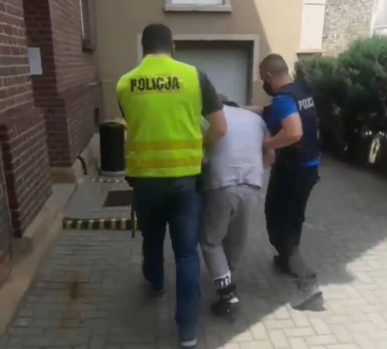 Siedmiu oskarżonych