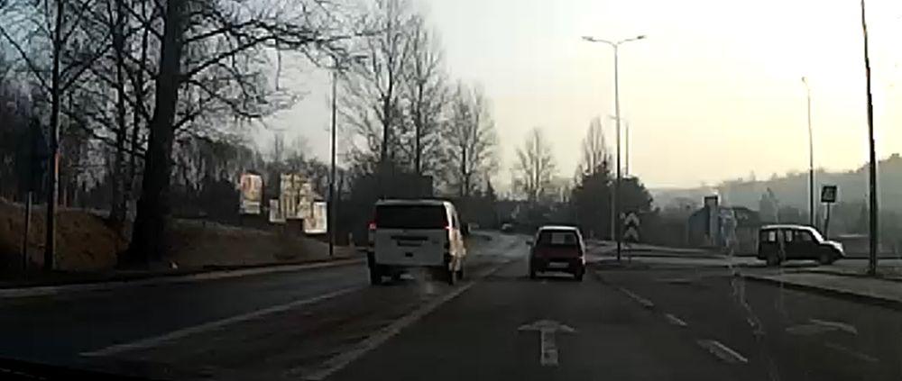 Wyprzedzał na skrzyżowaniu - Twoja powiatowa