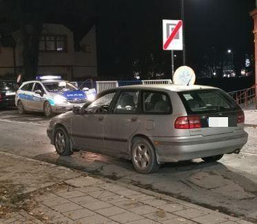 Pijany i bez uprawnień 