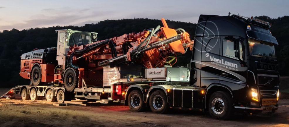 Pierwszy Jumbo Drill, który będzie drążył tunel w ciągu S3, jest już na Dolnym Śląsku