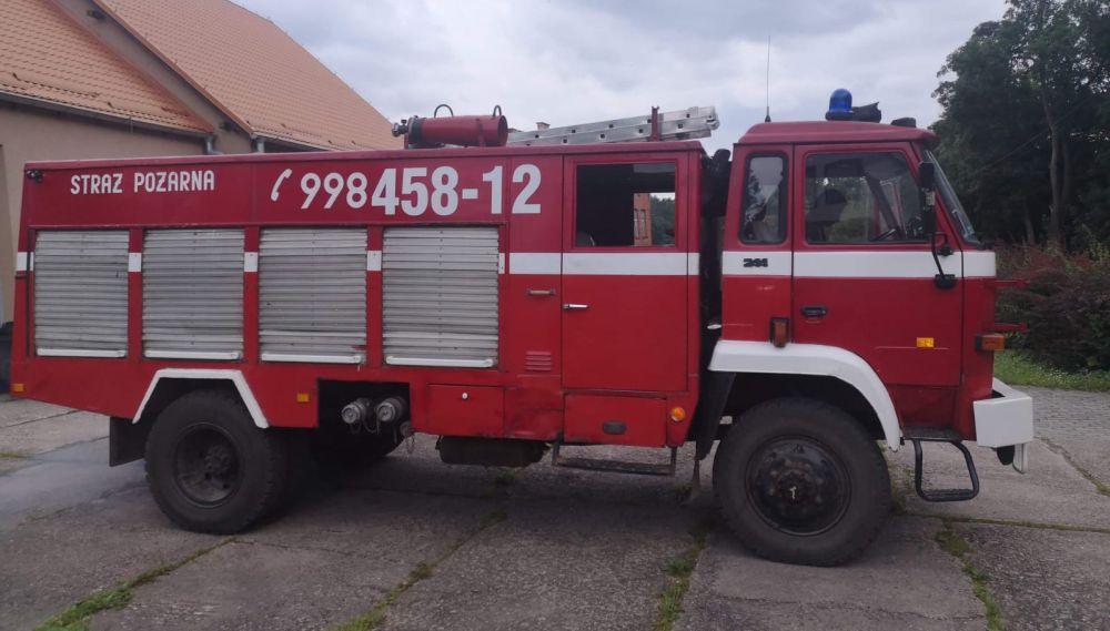 Sprzedają strażackiego jelcza