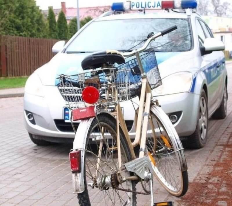 Niedzielni rowerzyści 