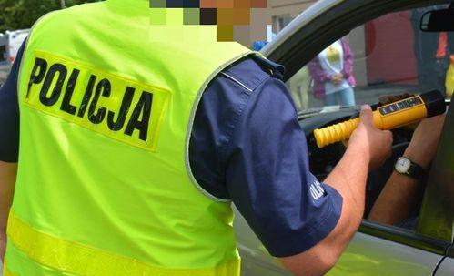 Plaga nietrzeźwych na drogach powiatu
